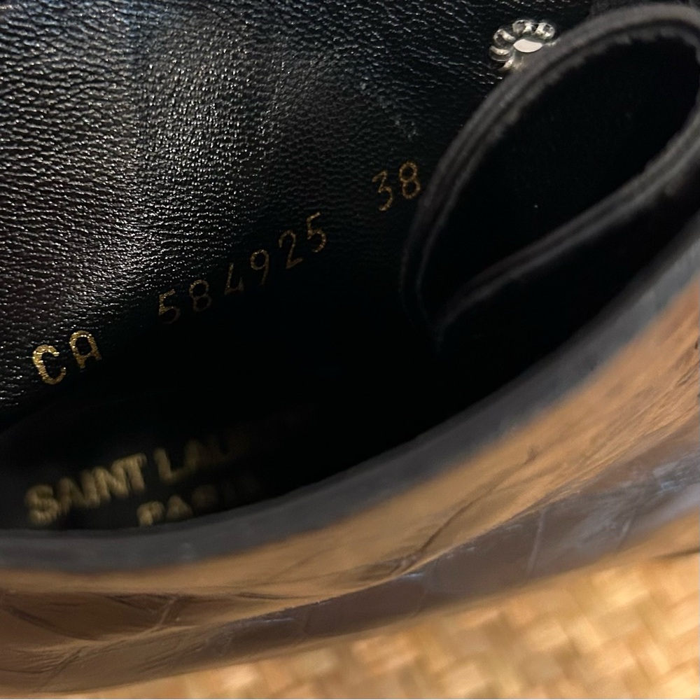 Saint Laurent Kiki Ankle Boots - Picture 6 of 9